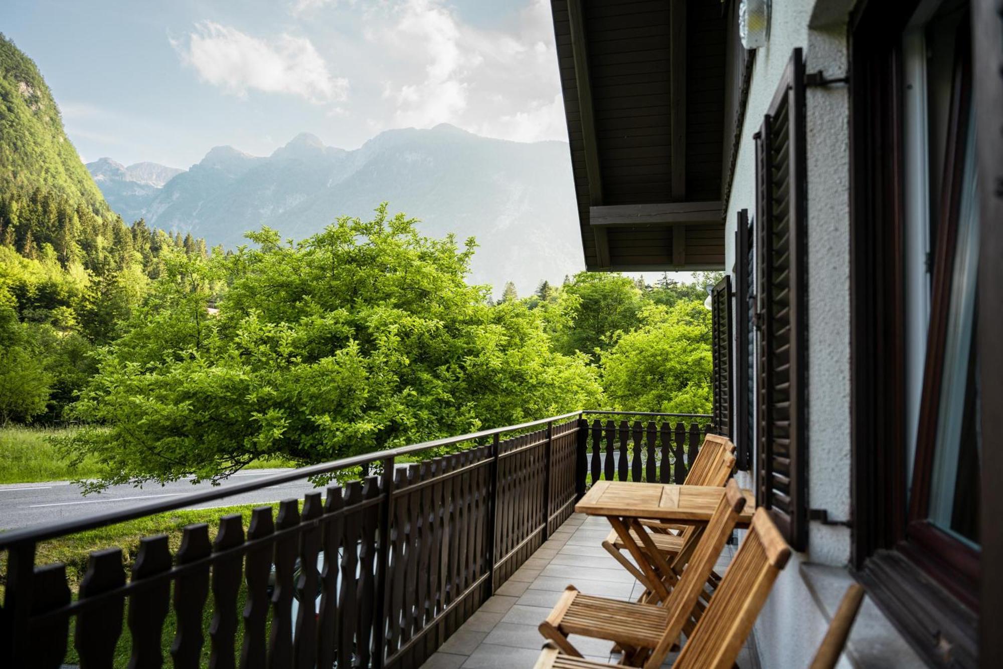 Apartamento Roja House Soča Exterior foto